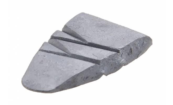 Klin kovaný široký