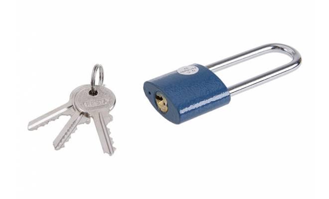 Visiaci zámok mosadzný 32mm, predĺžený, tri kľúče