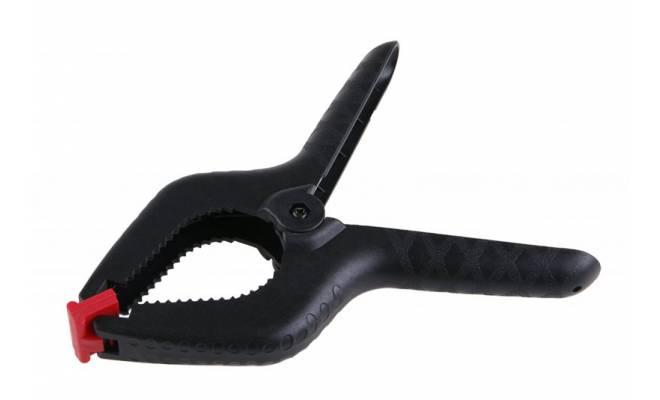 Plastová svorka 9" 